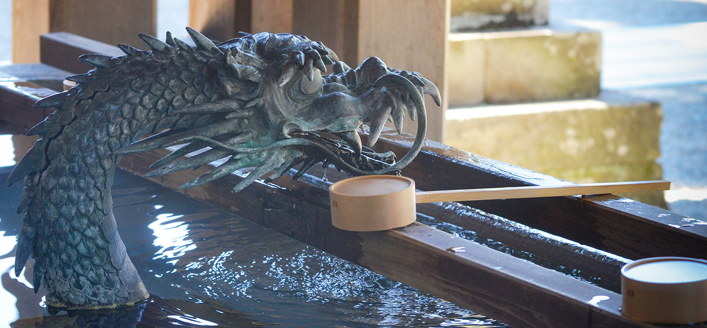 地元の氏神さまへご挨拶